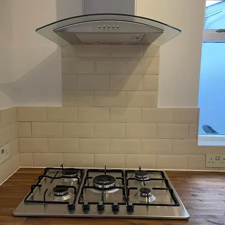 Perfect 1 Penzion Bristol